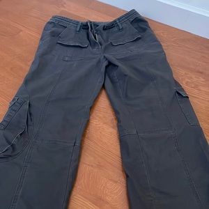 Brandy Melville Cargos